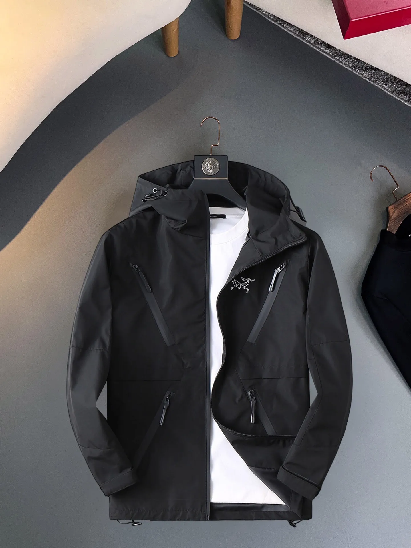 Same Style， ， 2026 New Arrival ， Original Premium Breathable ， ， ， Quality。 ， Sizes：M～3XL，